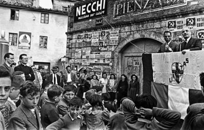 Fanfani a Pienza 1955